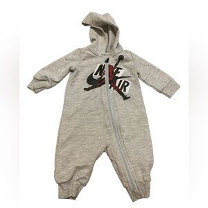Jordan Nike Air Infant Hooded Romper 3M